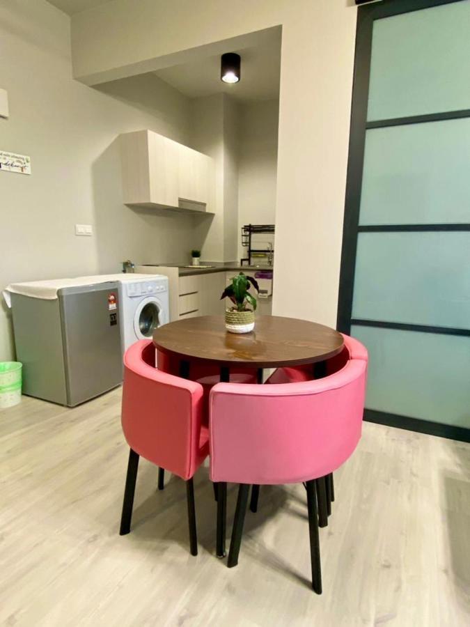 Jesselton Quay Homestay Apartment *