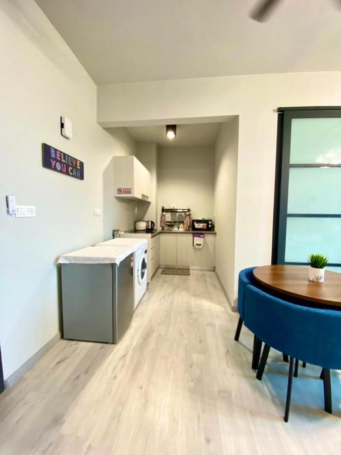 Jesselton Quay Homestay Apartment *